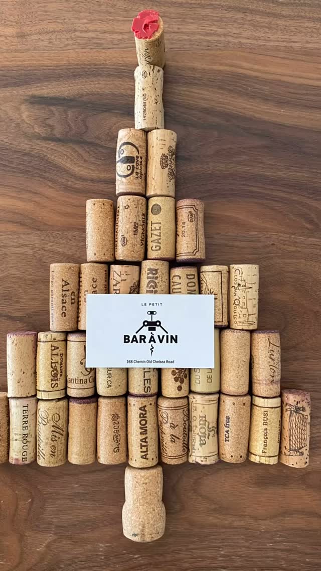 Offrez l’expérience @petitbaravin dans vos bas de Noel / The perfect gift for your Xmas Stocking!
En boutique / at the bar
ou info@petitbaravin.com