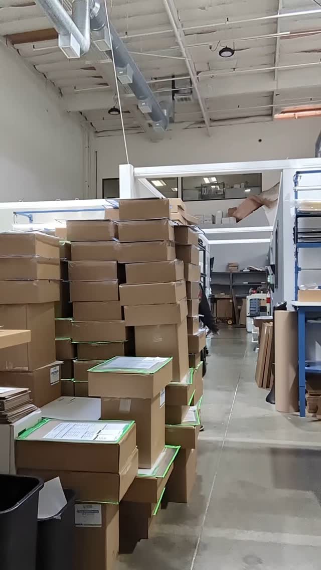 Before we head out, let’s take a moment to appreciate how much our production department gets done. THANK YOU! We are lucky to have so many smart, dedicated people fulfilling orders and making this entire thing possible. They take care of a mountain of work like it’s nothing and we are grateful to have them here. Thank you, production!!
#thankyou #employeeshoutout #winterbreak #holidaybreak #spap #schoolportraits #gratitude