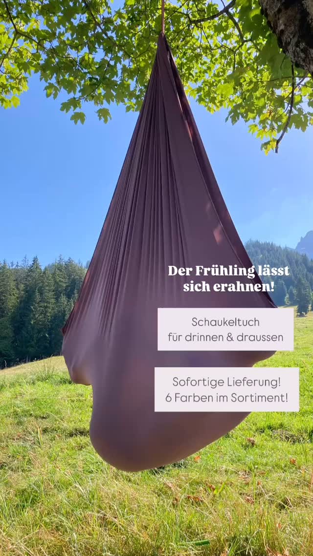 Gönn deinem Kind und dir eine Pause im Schaukeltuch – für mehr Entspannung und Wohlfühlmomente zu Hause. Und im Frühling dann draussen!
Alle Farben (natürliche und knallige) sind auf Lager und das Tuch ist schnell bei dir. 😊
#Schaukeltuchschweiz #Regulationstuch #Entspannung #Wohlfühlmomente #SchnellerVersand #entdeckungsraumbiel #pikler #freispiel #bewegungfürdrinnen #indoorschaukel #therapieschaukel