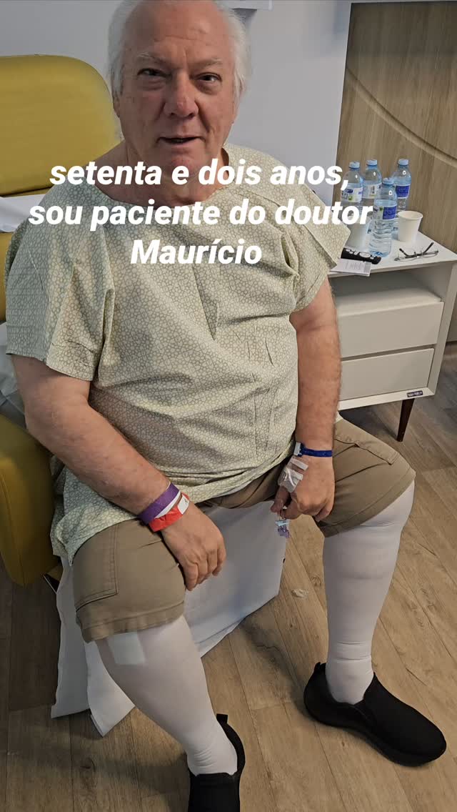 Depoimento de paciente no dia seguinte a cirurgia de prótese total do joelho técnica de alinhamento cinemático.
Atenção, procedimentos cirúrgicos ortopédicos tem indicações restritas e sua indicação cabe ao médico ortopedista após avaliação em consulta médica com anamnese completa exame físico e exames subsidiários, após esta avaliação pode ser constatado potencial benefício no procedimento cirúrgico. Todos os procedimentos cirúrgicos apresentam riscos de complicações como risco cardiovascular (que pode ser analisado antes pelo cardiologista) e outros riscos como complicações da ferida cirúrgica, infecção, complicações locais e etc.
Os resultados cirúrgicos apresentam variação individual e podem mudar de acordo com uma série de variáveis e das condições clínicas de cada paciente.
Dr. Mauricio Iamaguchi CRM SP 116096 Médico Ortopedista Especialista Membro da Sociedade Brasileira de Cirurgia do Joelho. Formado em 2004 pela Faculdade de Medicina da USP.