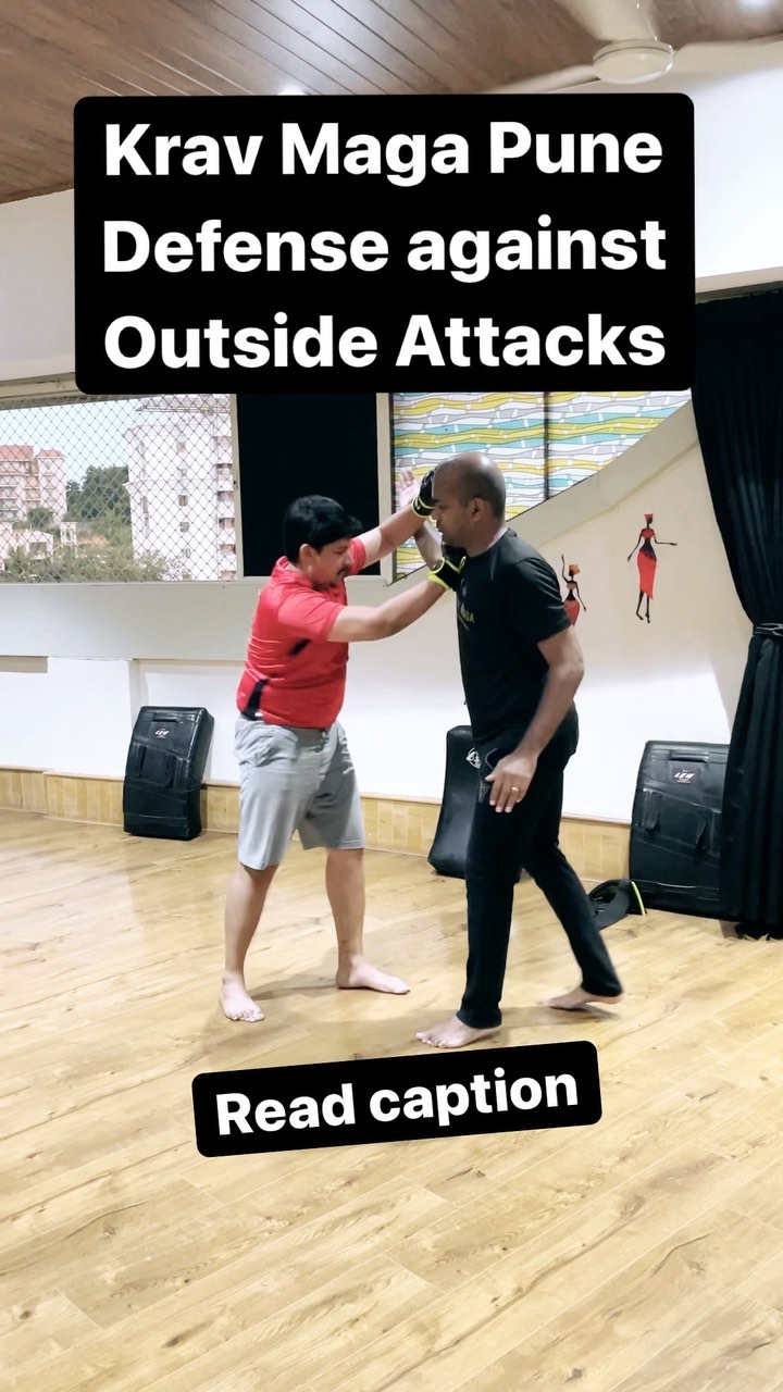 360 defense is one of the most basic and useful skills you learn in Krav Maga. It prepares you to protect yourself against knife attacks, slaps, hook punches, basically any attack coming from the outside direction.
This is a beginner drill to learn and understand the skill. The burpee creates confusion and the surprise attack(albeit with little force) helps develop awareness.
DM for class details.
#kravmaga #kravmagatraining #kravmagapune #selfdefense #selfdefenseforwomen #selfdef nseindia #selfdefence #selfdefenceindia
