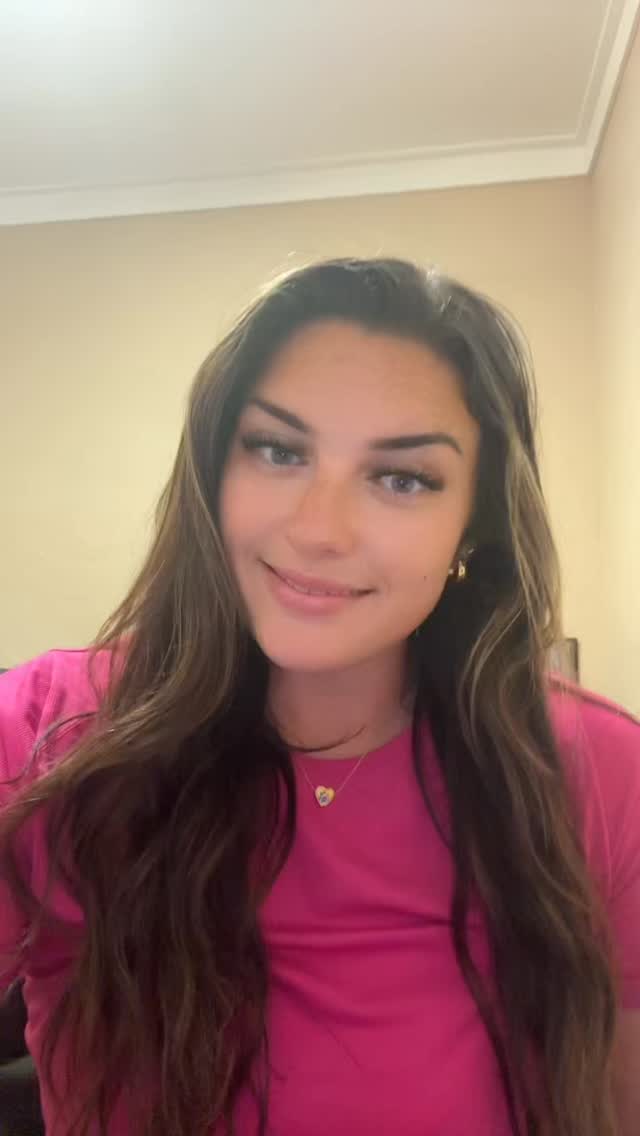 ⁉️Is a career as a Realtor really as great as it looks on social media?
✅Short answer: YES! This career has changed my life and I am so fulfilled in my work.
🤔Longer answer: HOWEVER there is a TON that happens behind the scenes in order to be successful in this role. For example:
🏡 Working for MONTHS for FREE! You don’t get paid until closing, and sometimes that could take months or potentially fall through and never even happen (no matter how much work you’ve done)
🏡 The EXPENSES! Gas, brokerage fees, MLS fees, marketing materials, technology, continuing education, self employment tax, health insurance.. and I could go on! The big pay checks seem great at closing- but the reality is that you HAVE to be good at money management especially when you don’t have a guarantee of when your next pay day is!
🩷Despite some niche challenges, I wouldn’t trade my job for the world! If that sounds like something you can handle, call me! I’d love to chat Real Estate with you! #realtor #becomingarealtor #sidehustle #realestateadvice #realestatetips #realestateteam #mentor #career #careerchange #selfemployed #etx