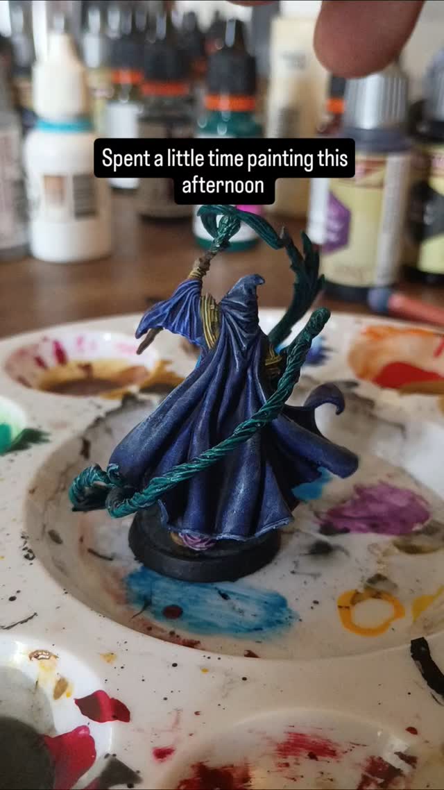 Little WIP Wednesday this afternoon. Spent a couple hours painting. Reminds me of my purple Protectorate of Menoth days. @loot.studios Merlin @thearmypainter Speedpaint, some @vallejocolors Xpress Paint, a touch of gold from @turbodork because their metallics must go on everything and some left over @privateerpress P3 turquoise ink (I almost forgot how great those inks are).