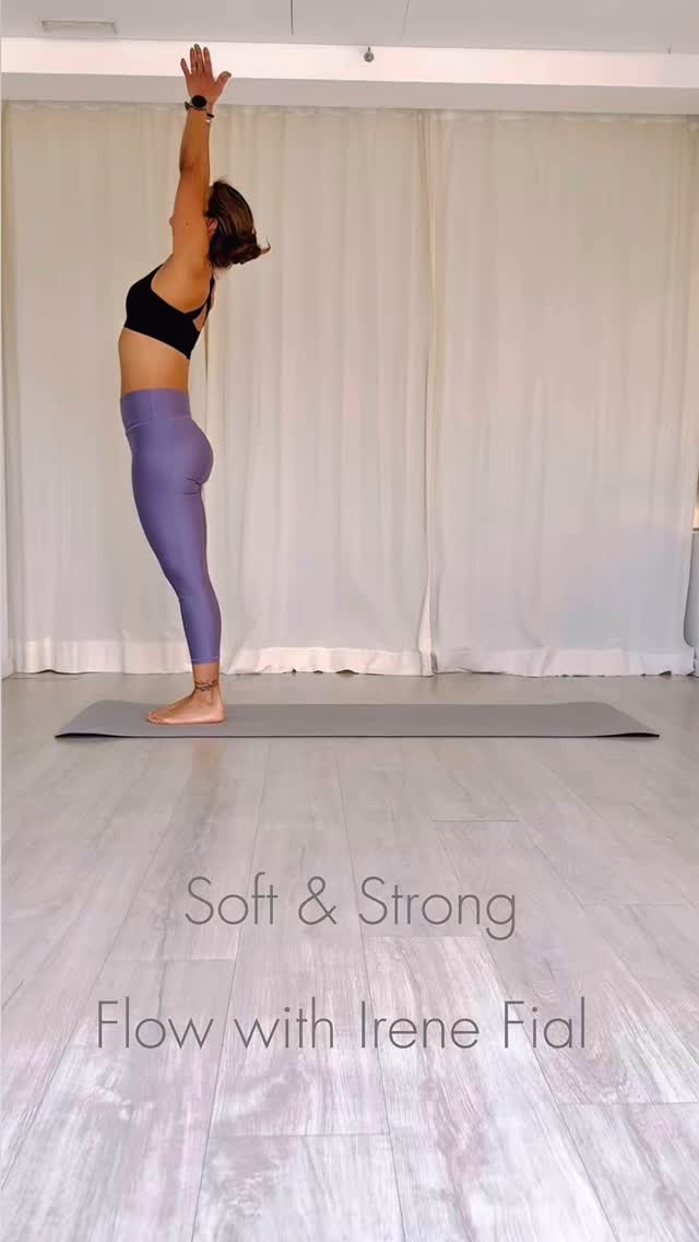 Soft & Strong
Flow with Irene
Move with intention
Avoid rushing
Synchronise your breath with a corresponding movement
Adapt the postures to your body
Honor your body and take a rest every time you need
Soften or close your gaze to deeper awareness and a feeling of introspection
Flow can be strong and gentle, get inspired, but find your own way
Follow this sequence and find your own natural movement within it!
Monday and Friday at 7h00am
Saturday at 10h00am
Força & Suavidade
Flow com a Irene
Move-te com intenção
Evita a pressa
Sincroniza a tua respiração com o movimento
Adapta as posturas ao teu corpo
Honra o teu corpo e descansa sempre que precisares
Suaviza ou fecha o olhar para uma consciência mais profunda e um sentimento de introspeção
Segue esta sequência e encontre o teu próprio movimento natural dentro dela!
2as e 4as às 7h00
Sábados às 10h00
#flow #Yogaflow #flowinspiration #yogaparede #yogacascais
Book here 👉 www.layayogastudio.com
