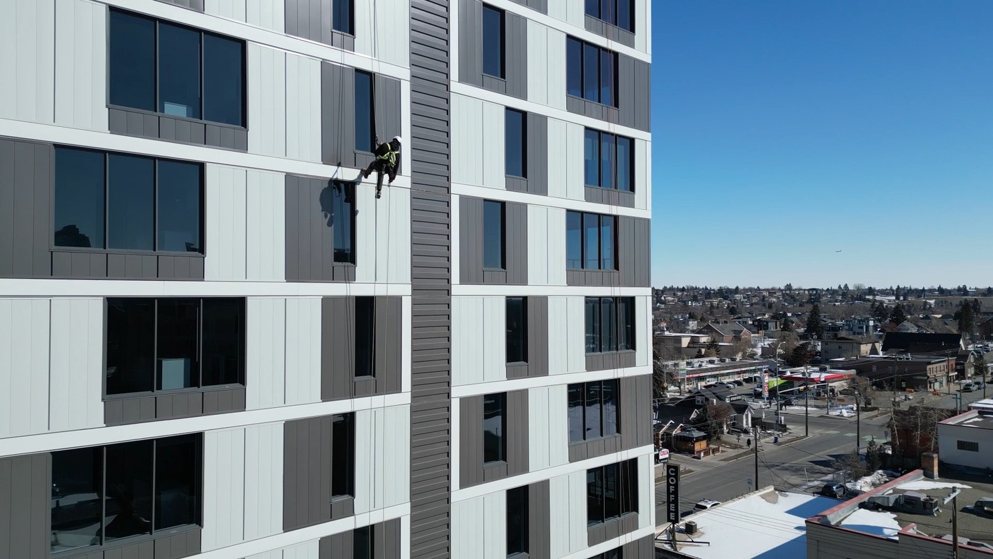 Finally - Spring is in the air and so are we
😆
#ropeadopewindows #ropeaccess #ropeaccesslife #ropeaccesstechnician #ropeaccessprofessional #windowcleaning #adrenalinejunkie #bucketharness #workatheight #buildingmaintenance #workview #safetyfirst #propertymanagement #yyc #yycphotographer #potd #photooftheday

