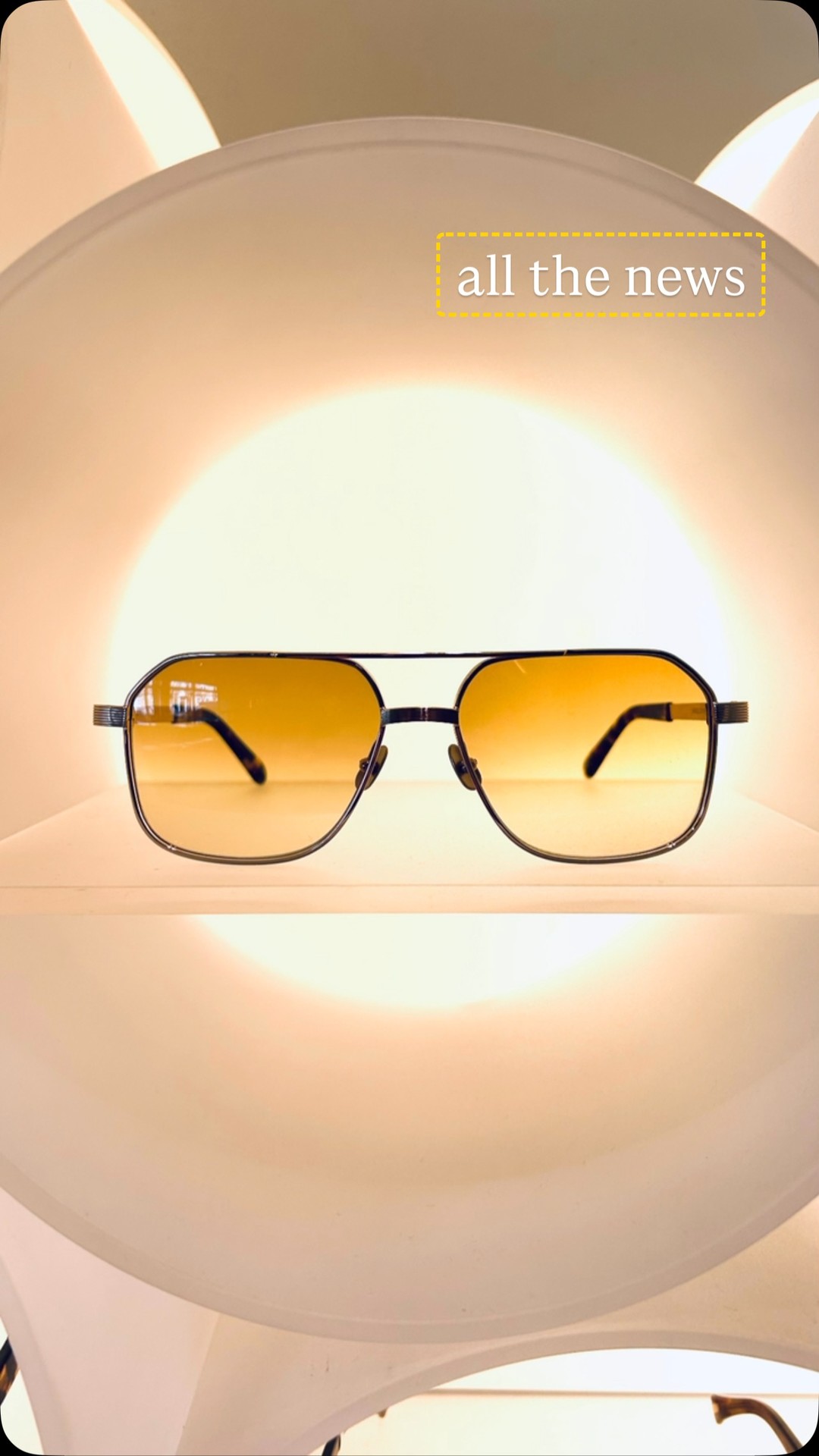 all the sunny news, just have arrived
#garrettleight #moscot #raensunglasses #jacquemus #lindafarrow #salteyewear