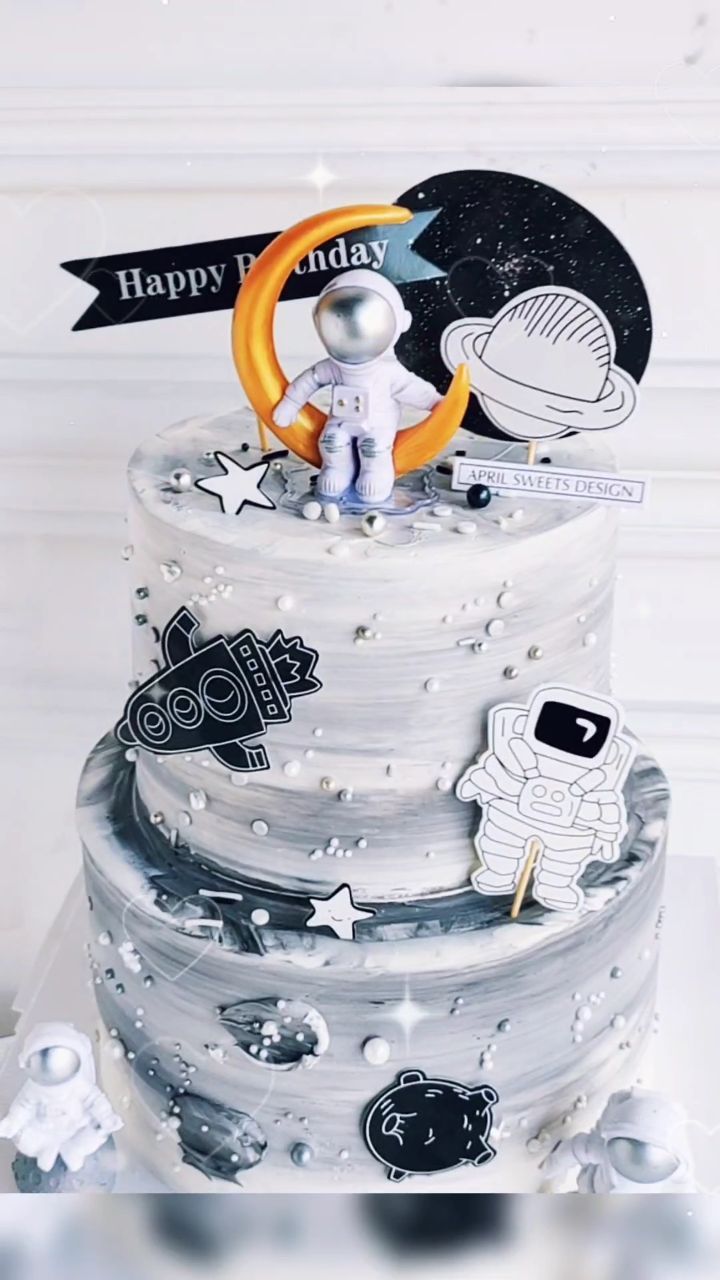 🚀🔴 Launching into the unknown orbit of Mars! 🍰🪐✨ Take a bite and from Earth to Mars, it's a sweet adventure like no other! 🌌🍰🚀
www.aprilsweets.com
#MarsCake #AstronautAdventure #RedPlanetTreat #CakeMagic #DessertJourney 🪐🍰👨🚀#APRILSWEETSCanada #astronautcake #toronto #richmondhill #birthdayboy #cakeshop