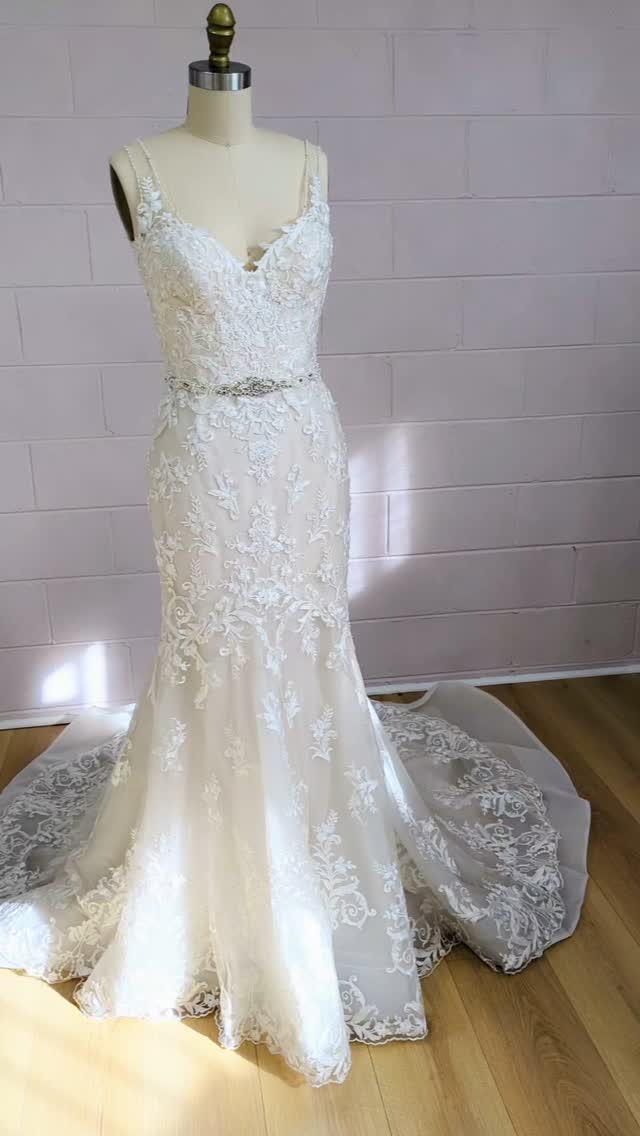 ✨ Modern Romance in Lace ✨
This stunning lace gown blends modern sensibility with timeless romance. The corset-style bodice offers support and shape, while the delicate floral lace and beaded detailing add a touch of elegance. The low open back adds a seductive yet classic twist, perfect for the bride who craves a blend of sophistication and allure. 💫
A dress that hugs every curve, showcasing the intricate artistry of lacework and bead embellishments—designed for the bride who wants to make a lasting impression. 💍
#ModernBridal #CorsetStyle #LaceWeddingDress #BeadedDetails #OpenBack #BridalInspo #RomanticBride #TimelessElegance #WeddingDressGoals #CoutureBridal #ClassicRomance #LuxuryBridal #BridalStyle