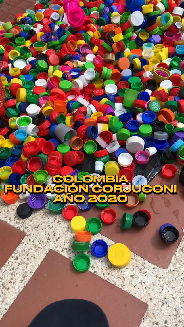 Por favor déjanos un comentario contándonos que piensas de este maravilloso proyecto.