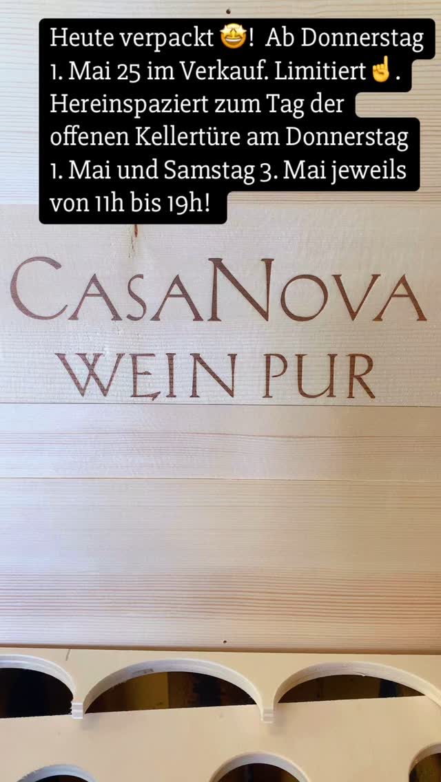 Limitierte 12er Spezial -Edition Holzkiste mit der einzigartigen Etiketten-Kollektion! Hereinspaziert zum Tag der offenen Kellertüre am Donnerstag 1. Mai und Samstag 3. Mai. Freie Degustation mit kulinarischen Überraschungen, jeweils von 11h bis 19h. Kommt vorbei, ein Besuch lohnt sich! Ich freue mich auf euch! Herzlich Marco Casanova
#offenekellertür#casanova#weinpur#walenstadt#winzer#bio#demeter#degustation#verkauf#edition#holzkiste#limitiert#besuch#lohntsich#willkommen