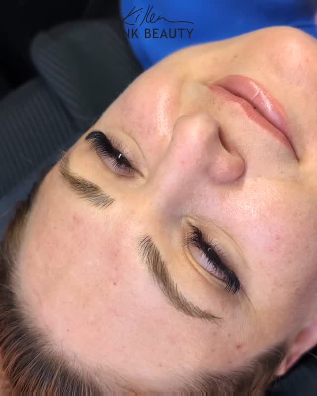 When you can't even tell the tattoo strokes from the actual brow hair, you know it's good. Keeping it natural as per usual!
.
.
.
#microblading #naturalmicroblading #nanobrows #nanobrowscalgary #microbladingcalgary #naturalbrowscalgary #browtattoocalgary #yycbrows #calgarybrowspecialist #cosmetictattoocalgary #featheredbrows #realisticbrows #hyperrealismbrows #browgoals #browtransformation