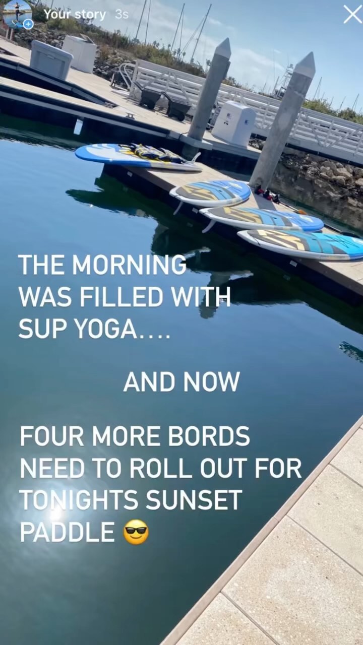 When you can contribute to people’s happiness… #pricelessmoments #seattlebound
#happypeople #enjoylife #sunsetpaddle #paddleboarding #paddleboards #sup #standuppaddleboarding #oceanlife #seals #wildlife
#venturavibes #venturacalifornia #venturaharborvillage #venturaharbor #visitoxnard #visitventura #thingstodoaroundtown
@focushawaiiventura @focus_yoga_sup
@portsideventuraharbor @flowandelevate @biguncledave