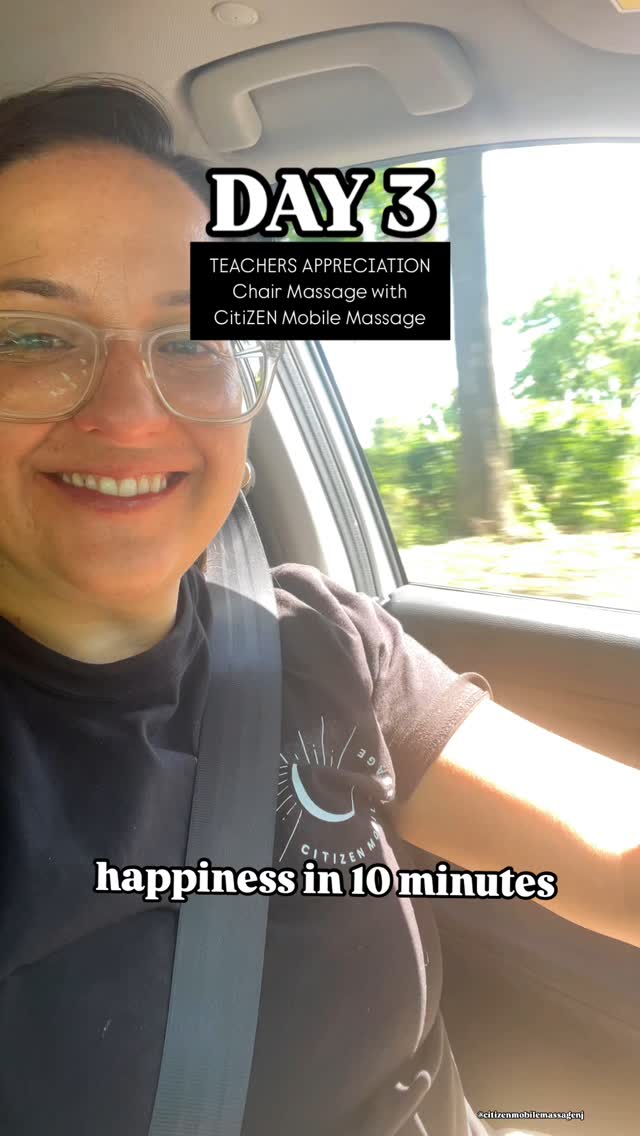 Because it’s not just about the massage, it’s about the experience ✨
Creating a zen space for real relationships with lights and music, it what changes the game.
Day 3 of Teachers Appreciation ☑️
2 fabulous massage therapists☑️
32 happy staff members☑️
Happy Teachers Appreciation Week!
#citizenmobilemassage #chairmassage #glossgenius #corporatewellness #wellnessthatworks #workplacewellness #thankyou #teachergram #teachersappreciationweek #edisonnj #explore