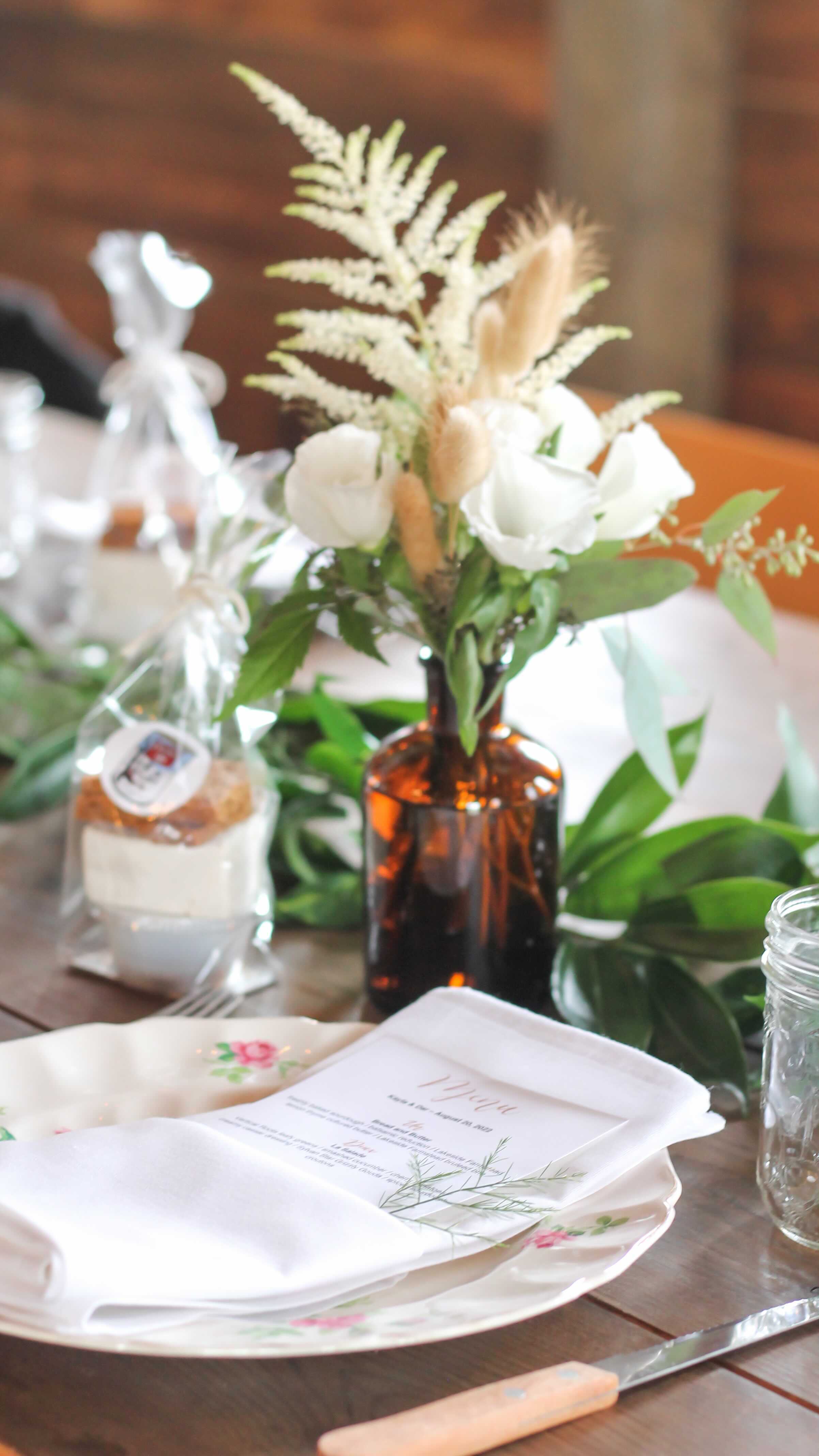 What 3 words would describe your wedding day vibe?
We can help with that!
Bottle flowers by @corinthiaflowers
#atseyieevents #wedding #weddinginspiration#edmontonwedding#yegweddingvenues#yegweddingplanner #roomtransformation #weddingdesigner #indoorwedding #weddingseason #greenerywedding #beforeandafterdecor