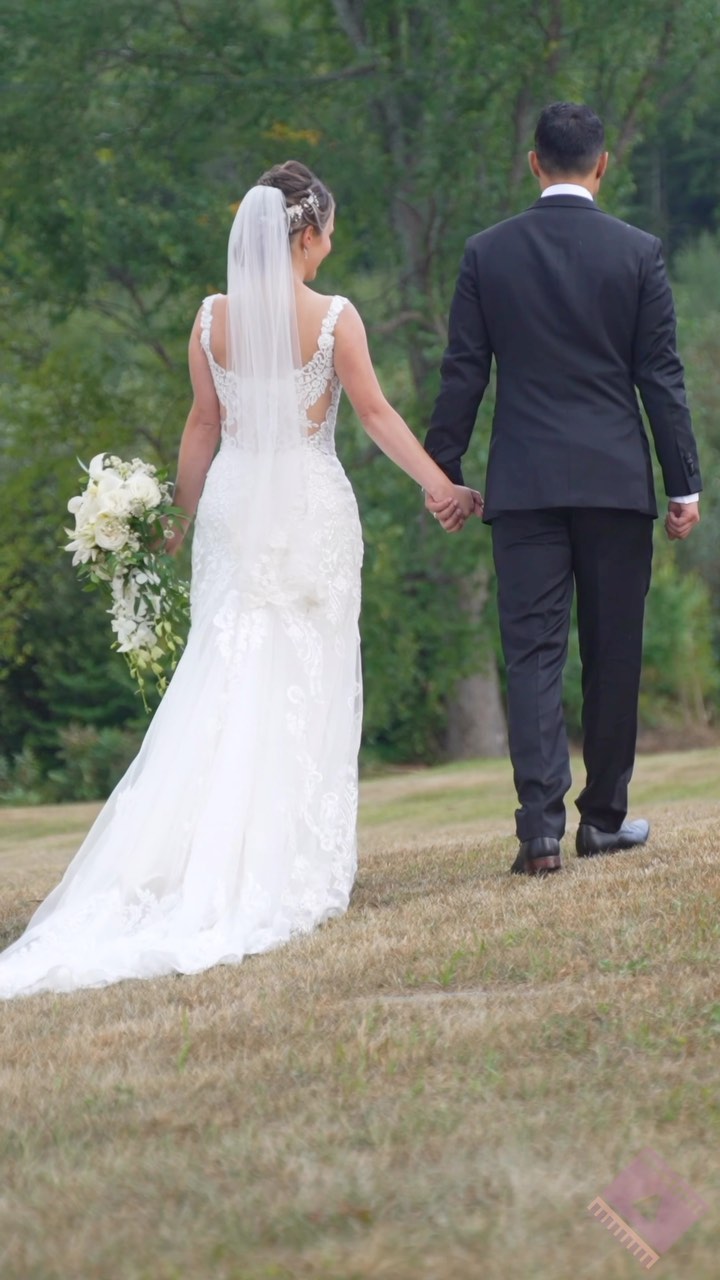 Forever looks good on these two!💍❤️
.
.
.
#ottawawedding #weddingottawa #ottawaweddingvideographer #ottawaweddingvideography #wedding #weddingvideo #weddingvideographer #weddingvideography #ontarioweddingvideographer #ottawavideographer #ottawavideo
