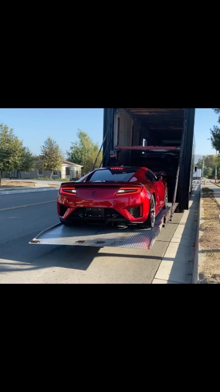 Special Delivery!
#nsx #cartransport #autotransport #acuransx #supercar #jdm #carreel #carporn #carlovers #cars #sexy #luxury