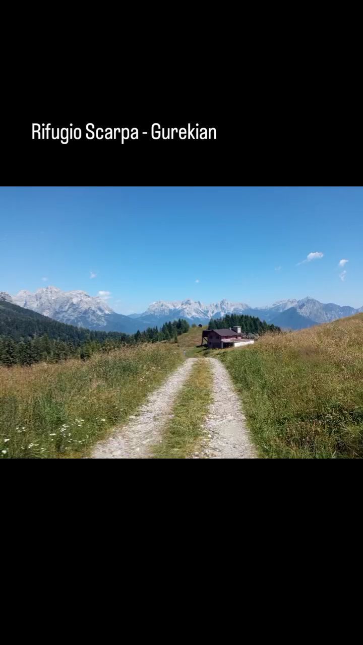 Gambe pesanti, ma animo leggero 🥰⛰️ Notare il nome del rifugio e i rimandi Veneziani ed Asolani (roba da guida 😂) #trekking #rifugioscarpagurekian #mountainlovers #venetoregion #belluno #peaceofmind❤️ #tiredandhappy