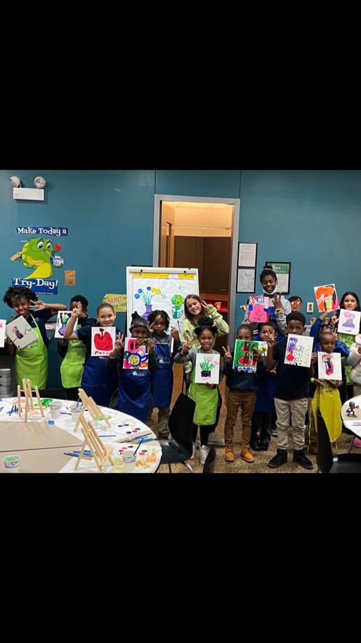 Great job Adina! Your day of service
was a true success! We loved working on your Mitzvah Project with you. Using art to touch the hearts of the little ones was simply incredible! ❤️
.
.
#PartiesWithPurpose #KingOfTheMitzvahs
#BuildingBridges #Unity #InvestlnOurYouth
#MitzvahProject #BarMitzvah #BatMitzvah
#Love #Encourage
#KWOEFoundation
#FlowEntertainment
#KnowYourGenius
#WorkToBeUnstoppable
#OwnYourActions
#ExploreTheWorld
#KWOE #Chicago #WeOnGo