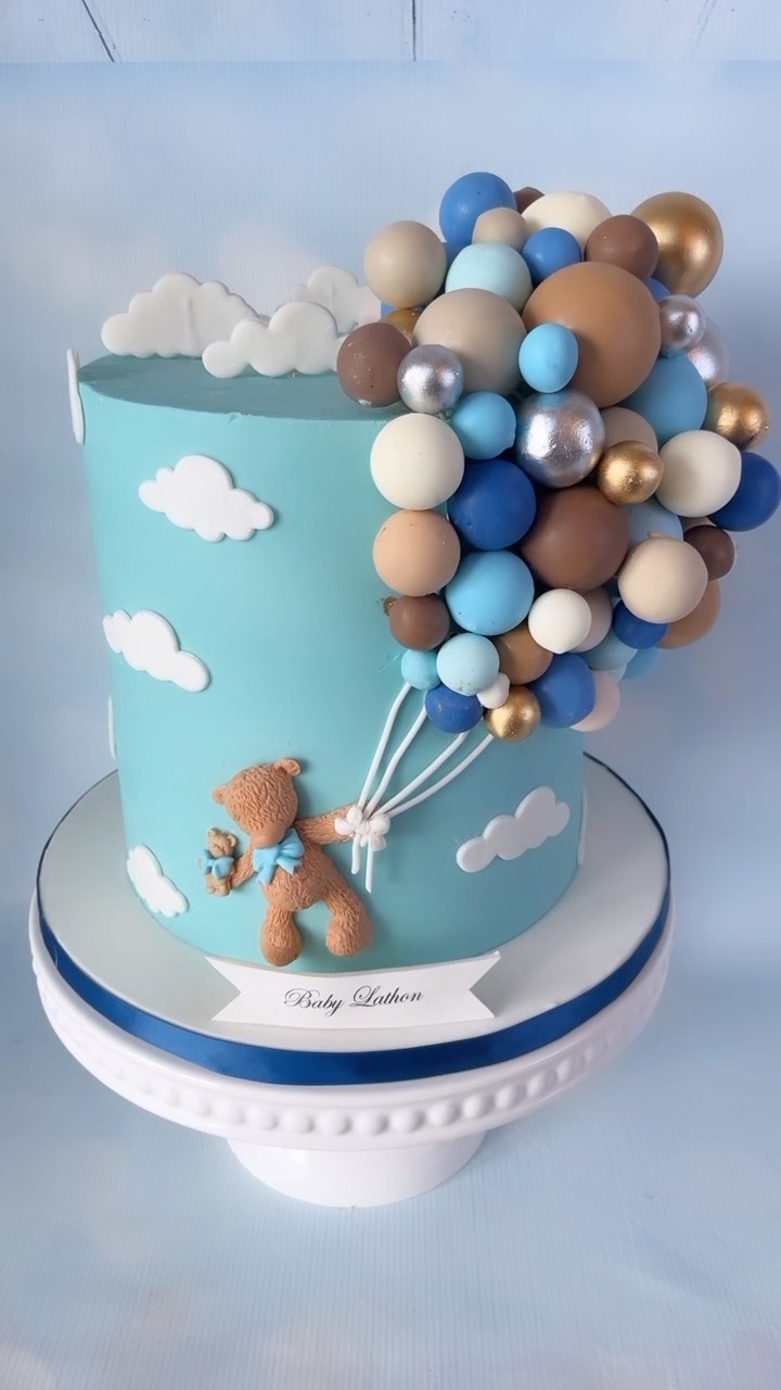 Hey baby Lathon !!
#welcome #babyshowercake #babyshower #cake #customcake #beartheme #bearthemebabyshower #customcake #cakesinatl #atlantacustomcakes #customcakesnearme #vanillacake #balloons #birthdaycake #cupcakes