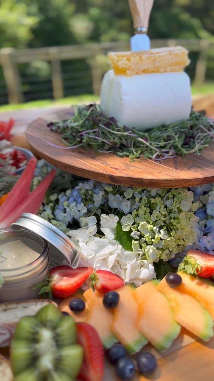 Beautiful day for a wedding! 💕
📩 hello@theplattercollective.com
.
.
.
.
.
#cheeseplate #cheeseboard #cheese #cheeseplatter #grazingtable #charcuterie #cheeseboards #cheeselover #grazing #foodstylist #foodstyling #foodblogger #foodie #foodporn #foodphotography #foodstagram #supportlocal #platterporn #aucklandeats #aucklandcatering #eventplanningauckland #platter #grazingtables #aucklandevents #theplattercollective