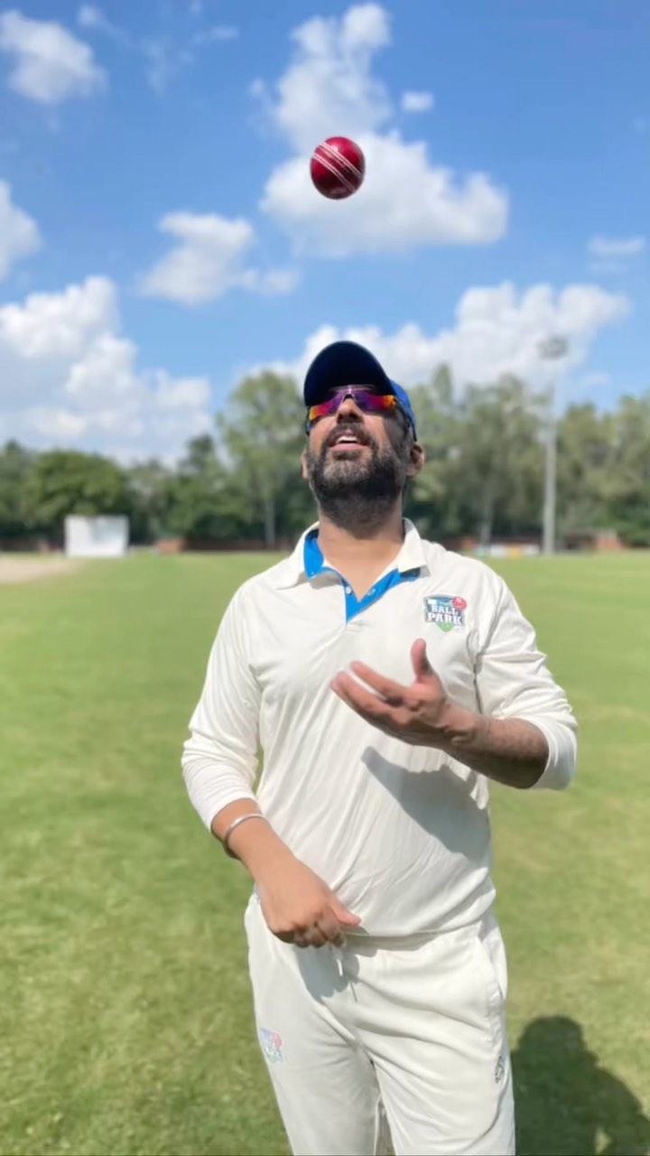 when cricket is life..
.
.
.
.
.
#cricket #loveforcricket #cricketlove #cricketer #crickerterslife #delhicricket #corporatecricketdelhi #delhi #gurugram #india #playcricketindelhi #loveforthegame #loveforcricket #weplayatballpark