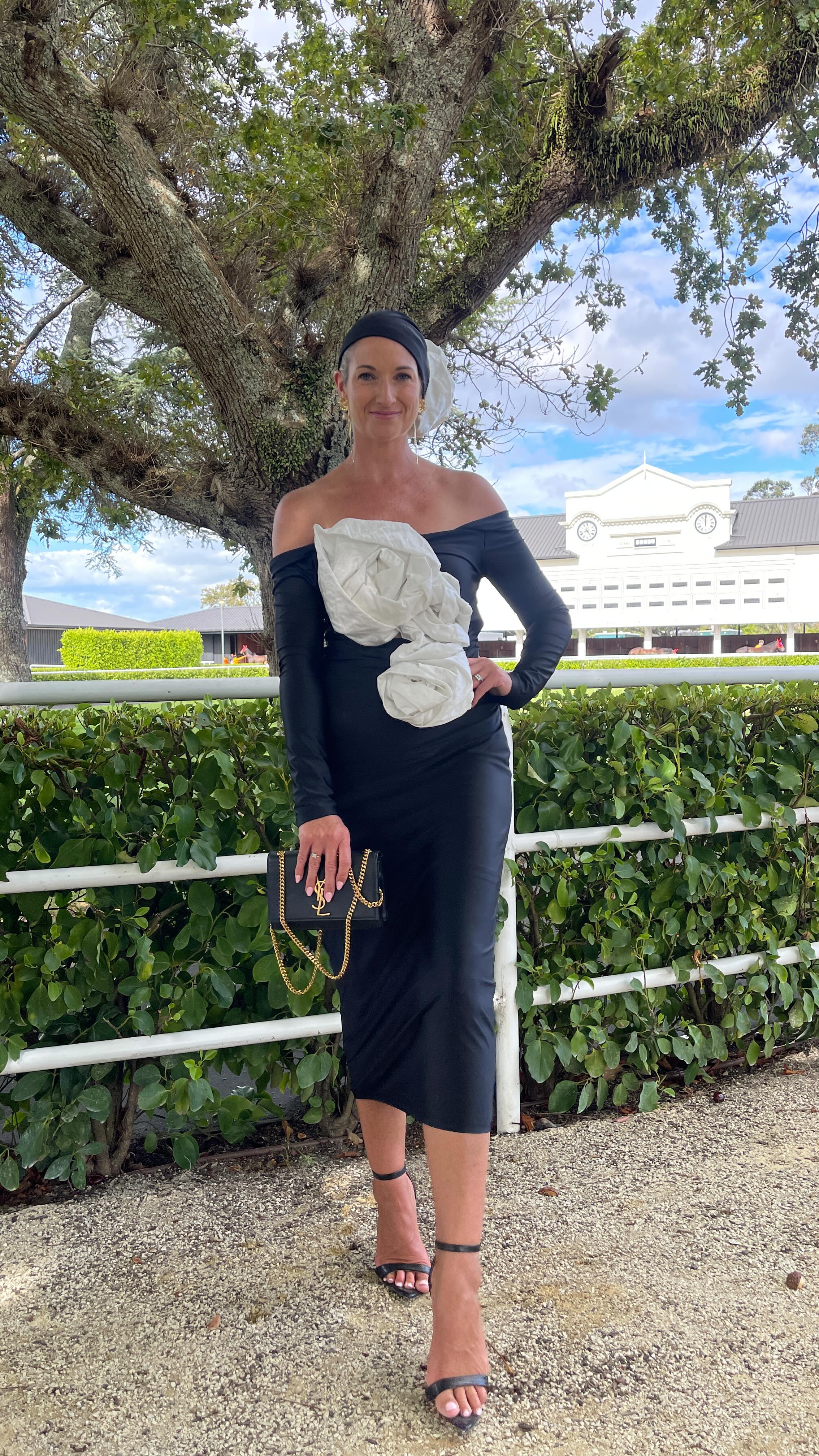 Derby Day 2024 @ellerslieraces 🖤🤍
The thought process behind my outfit and an insight to how I created it 🧵 🪡
#nzstylist #fotf #fashion #diyfashion