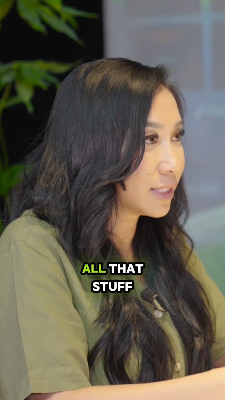 Christina, @yinsandneedles, explores the importance of finding community through doing what you love. Tune in as she shares how passion fosters connection and why surrounding yourself with the right people can make all the difference.
Guest Speaker: @yinsandneedles
Host: @evelinachiang
🎥: @bbchenphotography