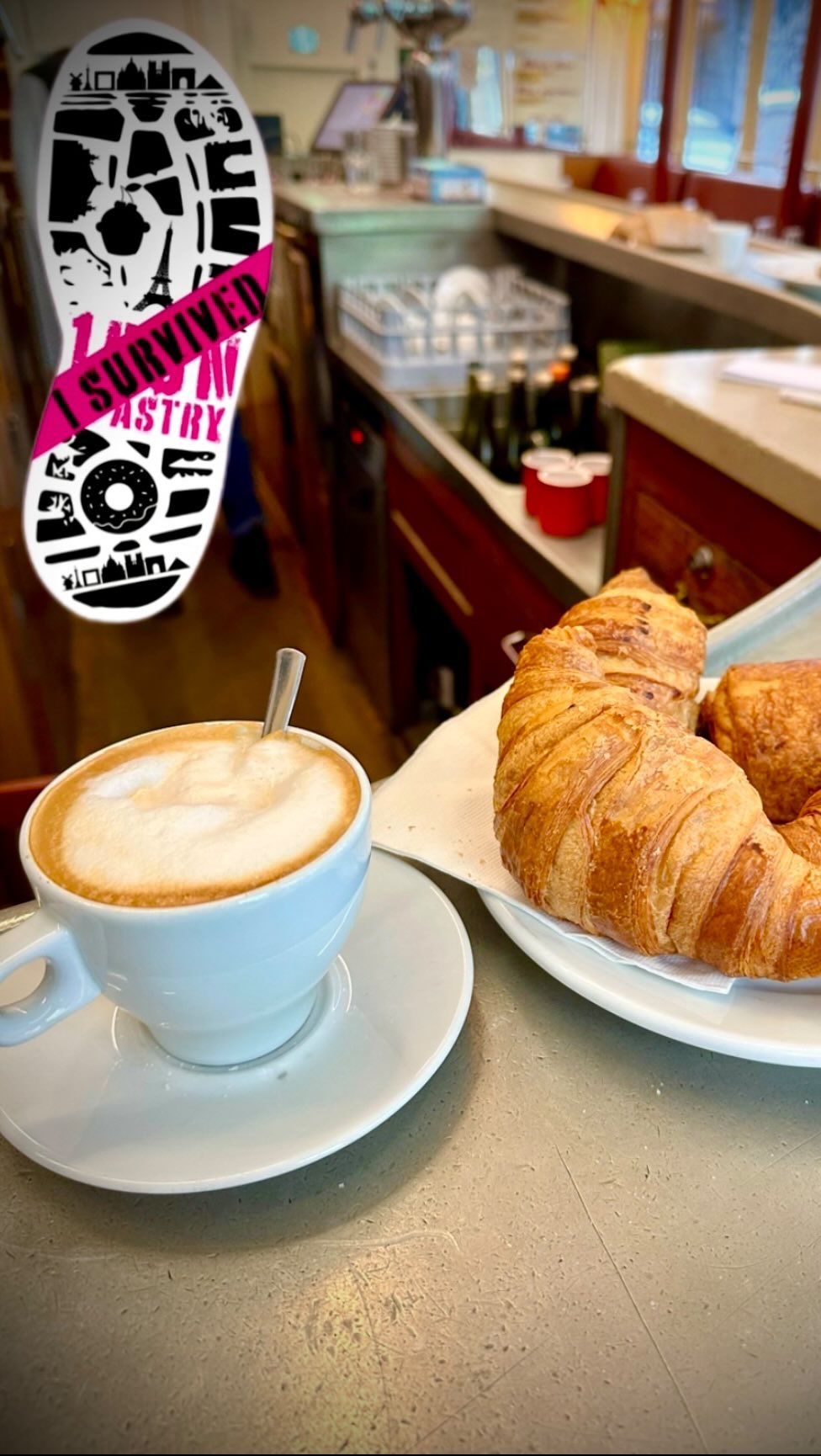 When the snow transforms Paris into a picture of gourmet pastries! 🌨️🥐
Accompanied by my sweet accomplice, Monsieur Croissant, we braved the winter for an epic race dotted with delights. Nothing like a comforting café crème to warm our intrepid runner souls.
The city of lights, croissants and tasty moments!
And you, do you like running in the snow?
.
.
.
.
#ParisGourmand
#1Run1Pastry
#pastrylife
#adidasrunners
#viennoiserie
#snowrun
#french
#snowsnowsnow
#louvrepyramid
#museedulouvre
#frenchpastries
#instacommunity
#eunningpassion
#runningparis
#instapastry
#pastrylove
#croissants
#parislovers
#parisfood
#foudepatisserie
#pastrylove
#patisseriefrancaise
#pastryaddict
#runaddict
#runlife
#frenchrunner
#runningfrance
#parissecret
#runnerslife
#runitfast
#paristour