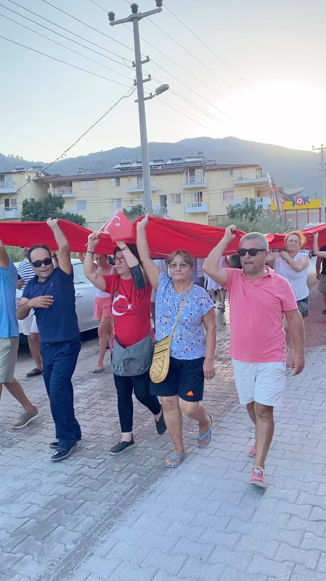 Selimiye halkı 30 Ağustos Zafer bayramını coşkuyla kutladı…
🇹🇷🇹🇷🇹🇷
#30ağustos #30ağustoszaferbayramı #30ağustoszaferbayramımızkutluolsun🇹🇷🇹🇷🇹🇷 #muaztourmice #bayitoplantısı #lansman #antalya #toplantı