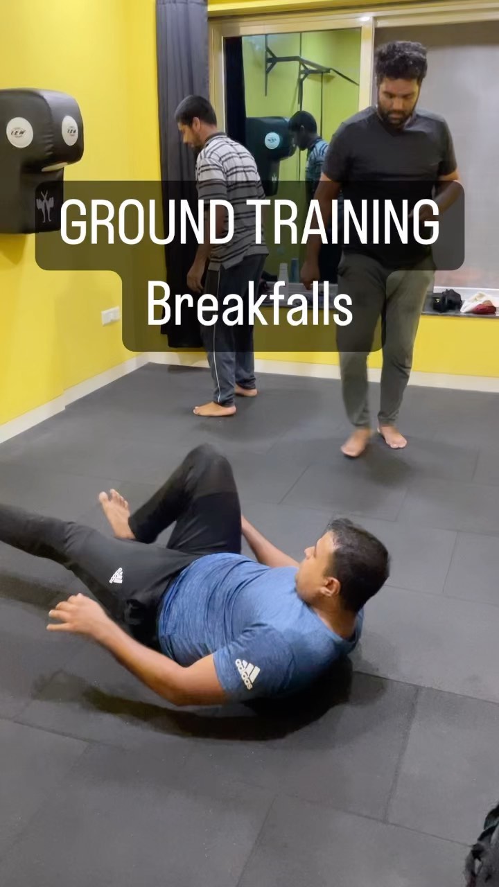 Drop a DM to join our classes.
Ground Training is an important component of self defense training. Here at Ultimate Krav Maga, we offer the best training setup to achieve this.
#kravmaga #kravmagatraining #kravmagapune #selfdefense #selfdefensetraining #selfdefensepune #selfdefence #selfdefencetraining #kravmagaclass #selfdefenseclass #selfdefenceclass #ultimatekravmagapune #ultimatekravmaga #kravmagaindia