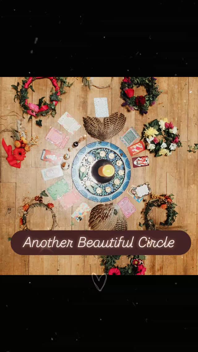 Another beautiful circle, keeping the energy of the beltane going as we spiral towards summer solstice. Remembering to slow down, connect with nature and ourselves. And the importance of self care in the intense energies of this time of year.
The next circle is next Thursday evening, where I will be holding space for sharing and song.
Be lovely to sit with those who can make it and take some time out for yourself during the half term.
Link in bio ❤️
#WomensCircle
#FromeWomensCircleCollective
#connectwithnature
#slowdownandbreathe