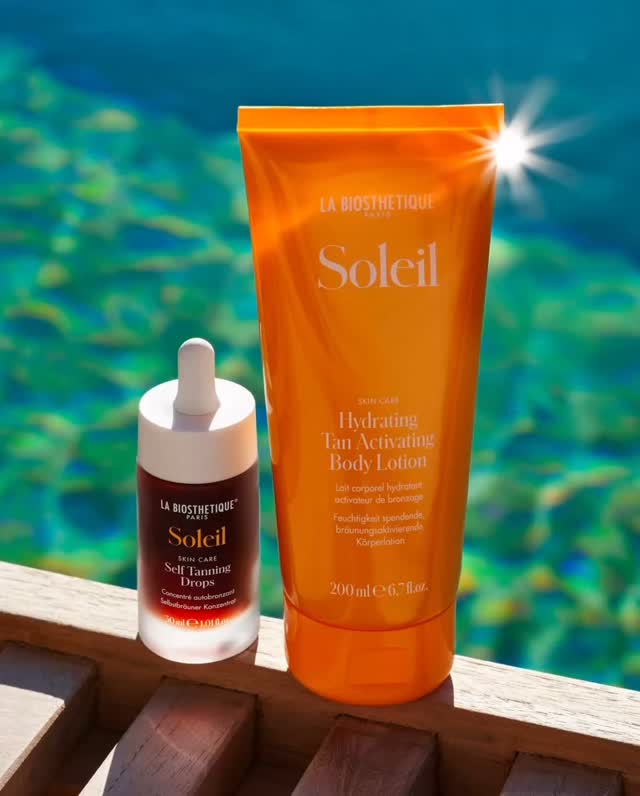 🌞Peau dorée au soleil selon votre emploi du temps ! Préparez-vous avec notre lotion activateur de bronzage (sans danger pour les coraux😉), puis maintenez votre éclat parfait avec nos gouttes d’autobronzant personnalisables. Votre solution de bronzage tout au long de l’année !
#RoutineAutobronzante #ÉclatSain #SoinsSolaire #Bronzage #AccélérateurDeBronzage #LotionBronzante #BronzageNaturel #PeauDoréeAuSoleil #ÉclatEstival