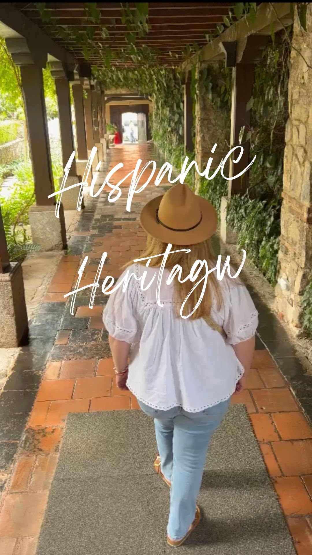 Happy Hispanic Heritage Month💃
Let's celebrate and elevate our voices! Drop your 🇨🇺 below y comenzamos la conversación💚
Come celebrate Latin culture and our passion for plants and art at "The Forbidden," where I'm co-hosting with fellow Latina @keeks_corner
Come for the rare plants and stay for the free drinks and music.
The RSVP link is in my bio.
BTW - I love my gringo friends😘😁
Original sound by @itsharrytune
*
*
*
*
#hispanicheritagemonth
#latinaownedbusiness
#plantreels
#aroidaddicts
#ias2022
#internationalaroidshow
#miami