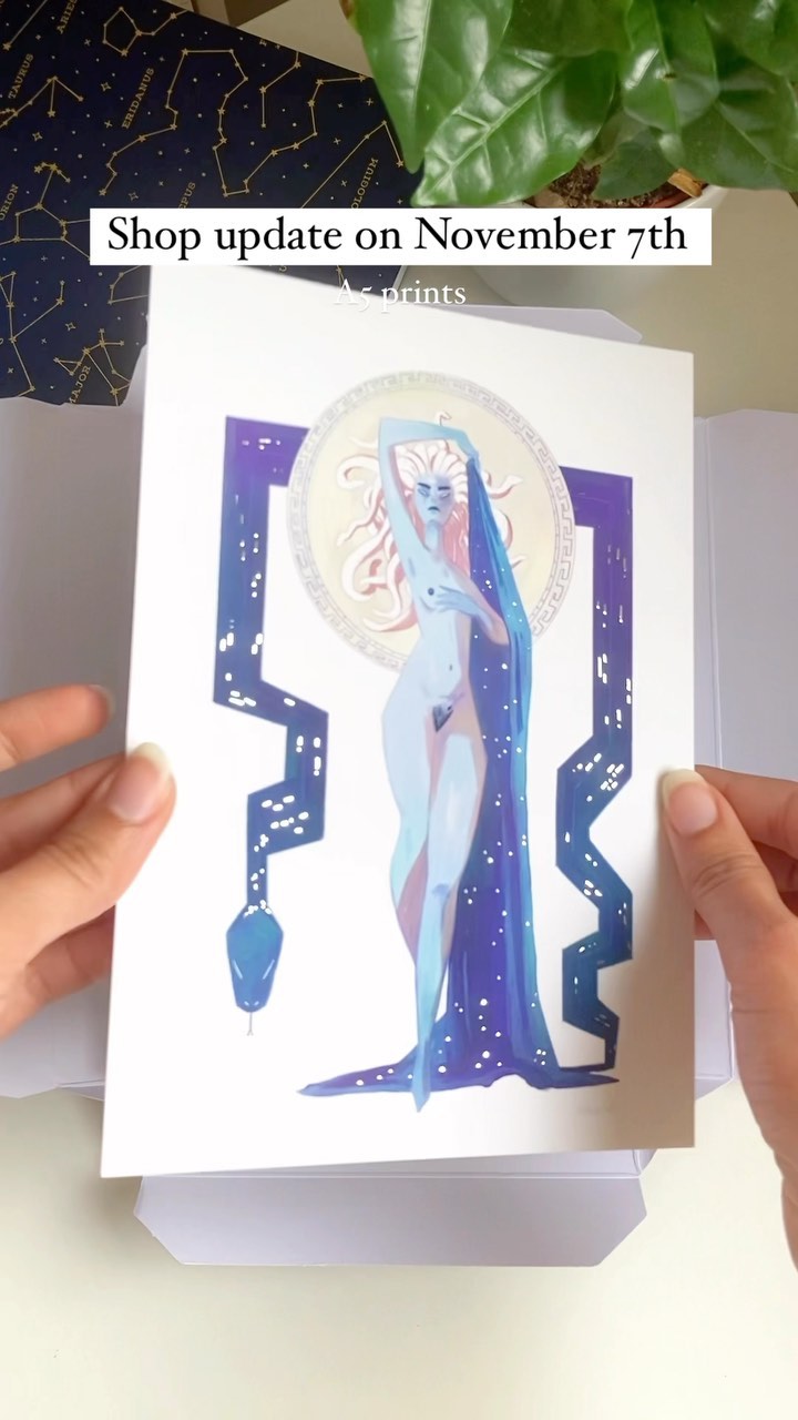 Hello there! The shop will be updated on November 7th with the new collection, all of them are limited edition✨
I am super proud with these illustrations, I hope you’ll like them too !
Here are the prints you’ll find there ⬆️
- A5 300gr soft touch paper with silver foil elements 💎
- A4 230gr matte paper (illustrations from my book Inis Fail) ☘️
- Of course, some prints from last year are still looking for their owners :)
Each print will be signed and numbered.
Save the date ! 🗓️🔔
_____________________________
Printed by @moo and made with @procreate and @moleskine
____________________________
#etsyshop #etsyfrance #etsyillustrators #procreateillustration #procreateartwork #illustratrice #characterillustration #illustrationofinstagram #childrenillustration #kidlitillustration #silverfoil #instaillustration #illustrators #thewomenwhodraw #visiblewomen #illustrationprint #reeltember #reeltember2023