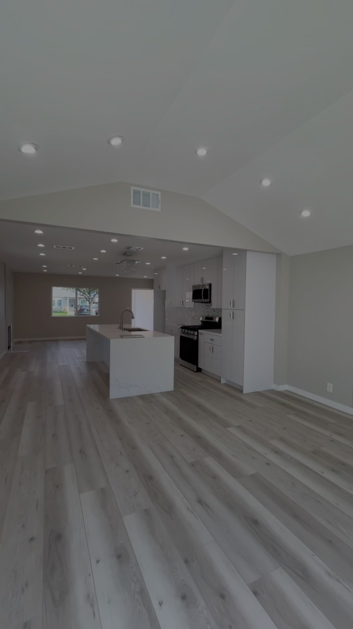 🌟 8215 Laurelgrove Ave North Hollywood, CA 91605 🏡 🌟
🌟3bed 2bath $979,000 in Noho 🌟
🌟For a private showing text me directly at 📲 818-564-5835
🌟As a buyers agent we get compensated by the sellers, this is a Free Service for you 😊 🌟
🌟Pricing is subject to change🌟
🌟All homes posted are located in Los Angeles and surrounding areas ☀️ 🏝 🌟
Hektor with Nationwide Real Estate Executives BRE LIC #01881677