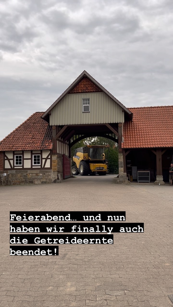 #ernte23 #getreideernte #ende #feierabend #team