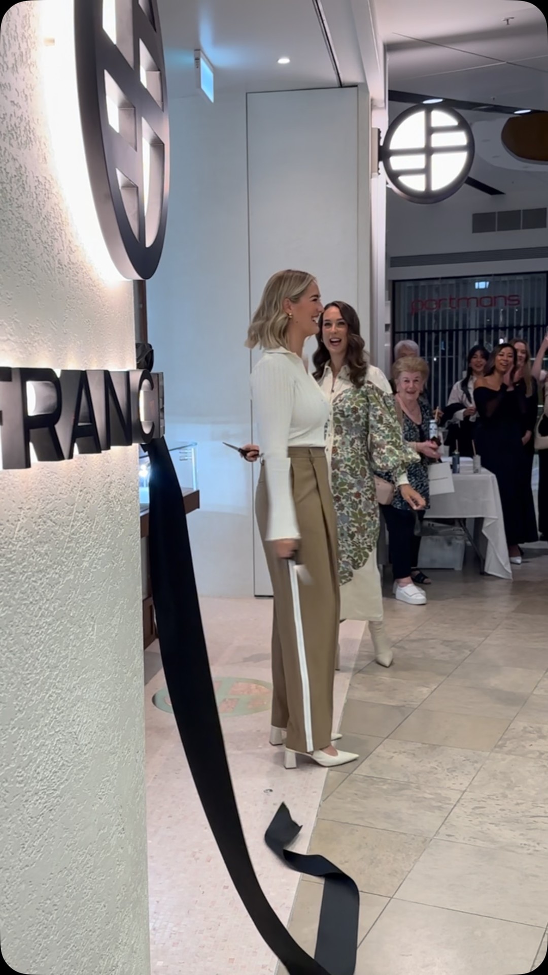 Our beautiful @francescajewellery Hobart flagship store is officially open!!!!