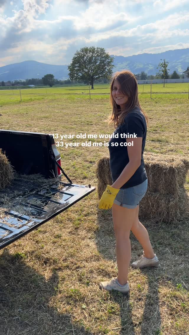 she would 🥹🌿🌼☕️🫶