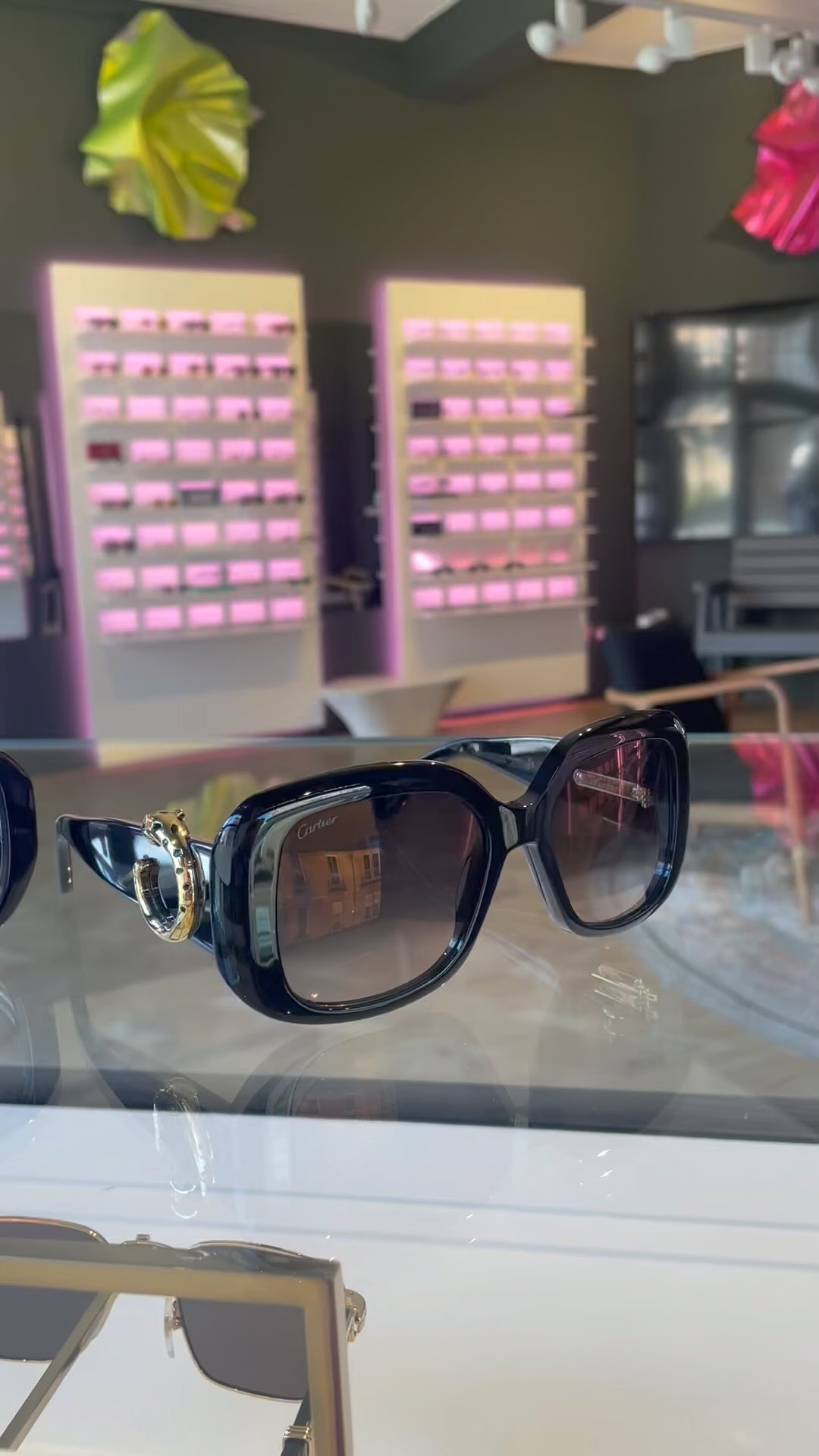 Suns out😎
Our latest Cartier and Gucci sunglasses😊
#gucci #cartier #sunglasses #mikaandme