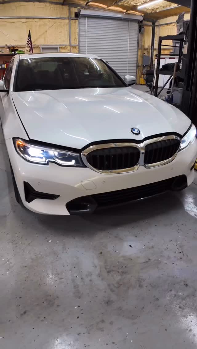 Diagnosing this BMW 📲 #viral