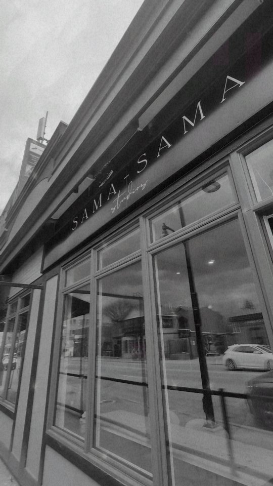 POV: You snagged a spot at SamaSama Studios in Inglewood. A cozy spot for your clients or yourself, a place to get some work done, and your own personal private studio where you can work one on one with clients and make the magic happen!
Want to apply for one of the three spaces available?
DM ME FOR MORE INFO!
#PrivateStudio #BeautyEntrepreneur #WellnessEntrepreneur #SmallBusiness #InglewoodStudio #CalgaryStudio #EntrepreneurSpace #CreativeWorkspace #StudioLife #CalgaryBusiness #Inglewood Business