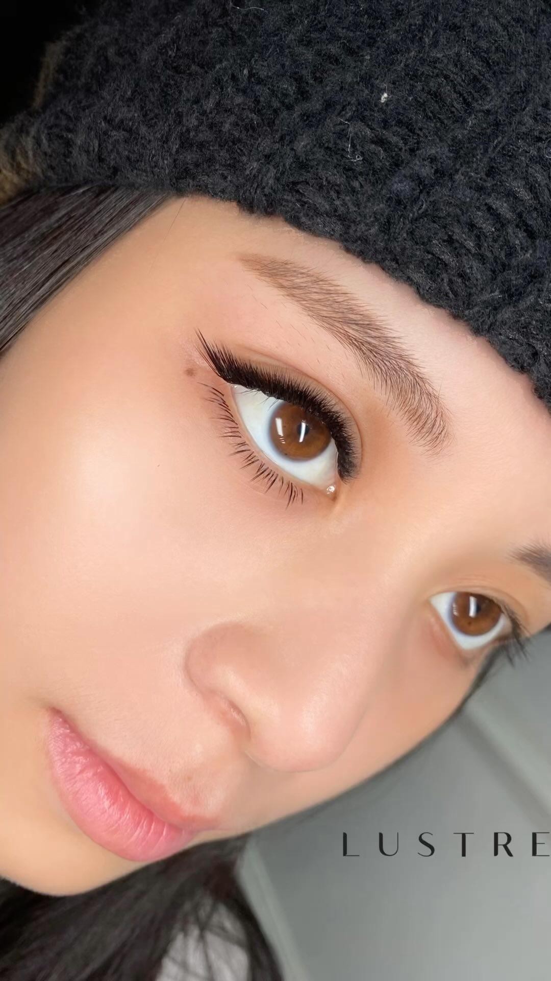 🌟 Discover the latest technique mastered by the talented My Nguyen, owner of Mebeaute! ✨ Using the C & L curl in 0.07 thickness, My Nguyen creates the stunning Perfect Line Eyeliner Lash Extension set that will leave you in awe. 💫 Are you ready to learn this cutting-edge technique and elevate your lash game? 💁♀️💖 Inbox us now for more details and be among the first to master this trend-setting beauty innovation! #NewestTechnique #PerfectLineEyeliner #LashExtension #BeautifyWithMebeaute 💫🌸