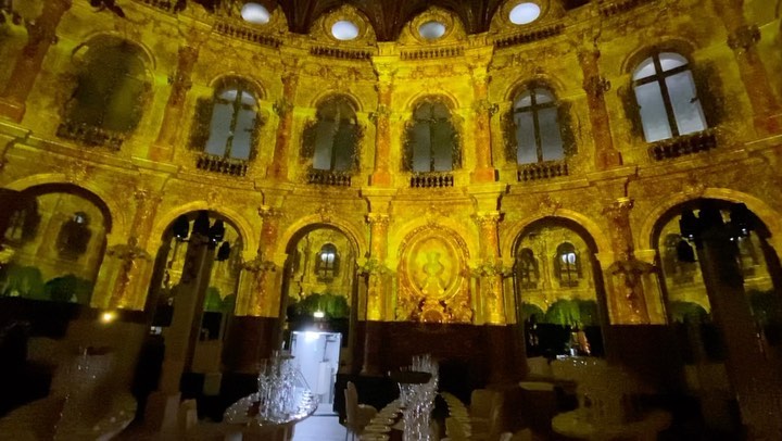 Extract from our immersive 3D mapping video creation at the Intercontinental Paris. Powerful, rapid scene sequences containing all the elements needed to produce striking effects or « whaoo! » effects. When your guests hold their breath for 4 m, we’re delighted. #intercontinentalparis #360degres #immersifvideo mapping #immersiveexperience #immersiveart #immersiveinstallation #immersivedining #intercontinentalhotel #intercontinentalparis #intercontinental #intercontinentalparislegrand #intercontinentalparislegrandhotel