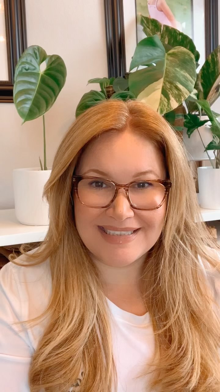 Are you a top or bottom? If you do bottom water just make sure you periodically flush your plants and don't let your roots sit in water too long.
*
*
*
*
#planttips
#plants
#tiptuesday
#bottomwatering
#plantreels
#plantsmakepeoplehappy
#plantthejungle