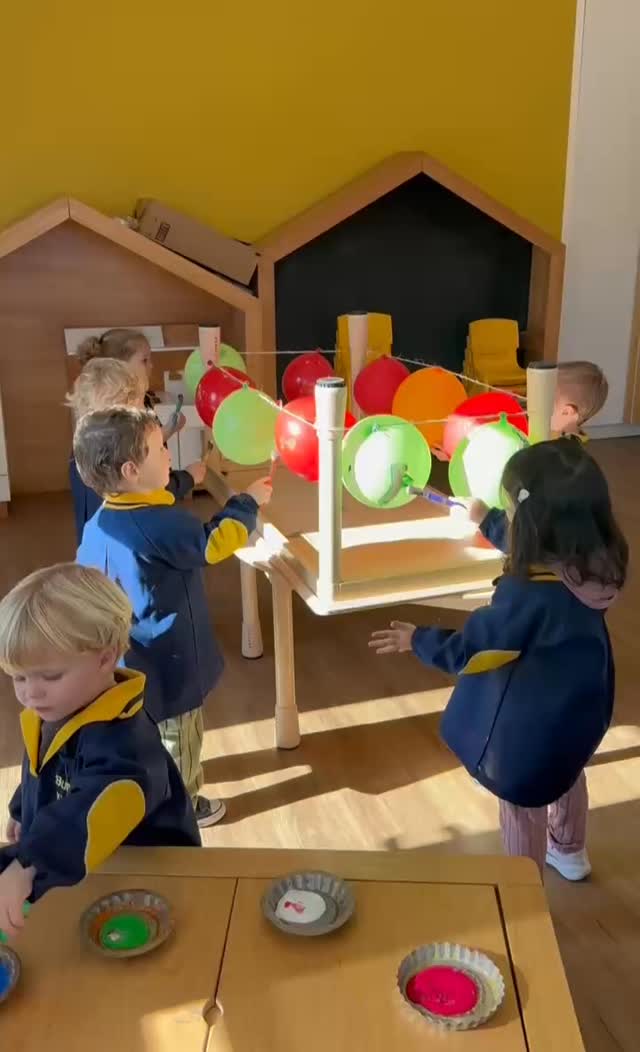 Painting balloons