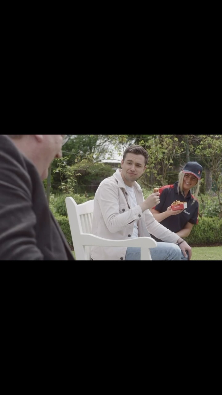 It’s been a year since we teamed up with the legends @mrdaveduke and @tara.mc.cormack from iRadio on last summer’s Supermacs TLC campaign. What a laugh it was! Celebrating with some chicken tenders today sounds like a great idea 🐔 #Throwback #GoodTimes #SupermacsTLC