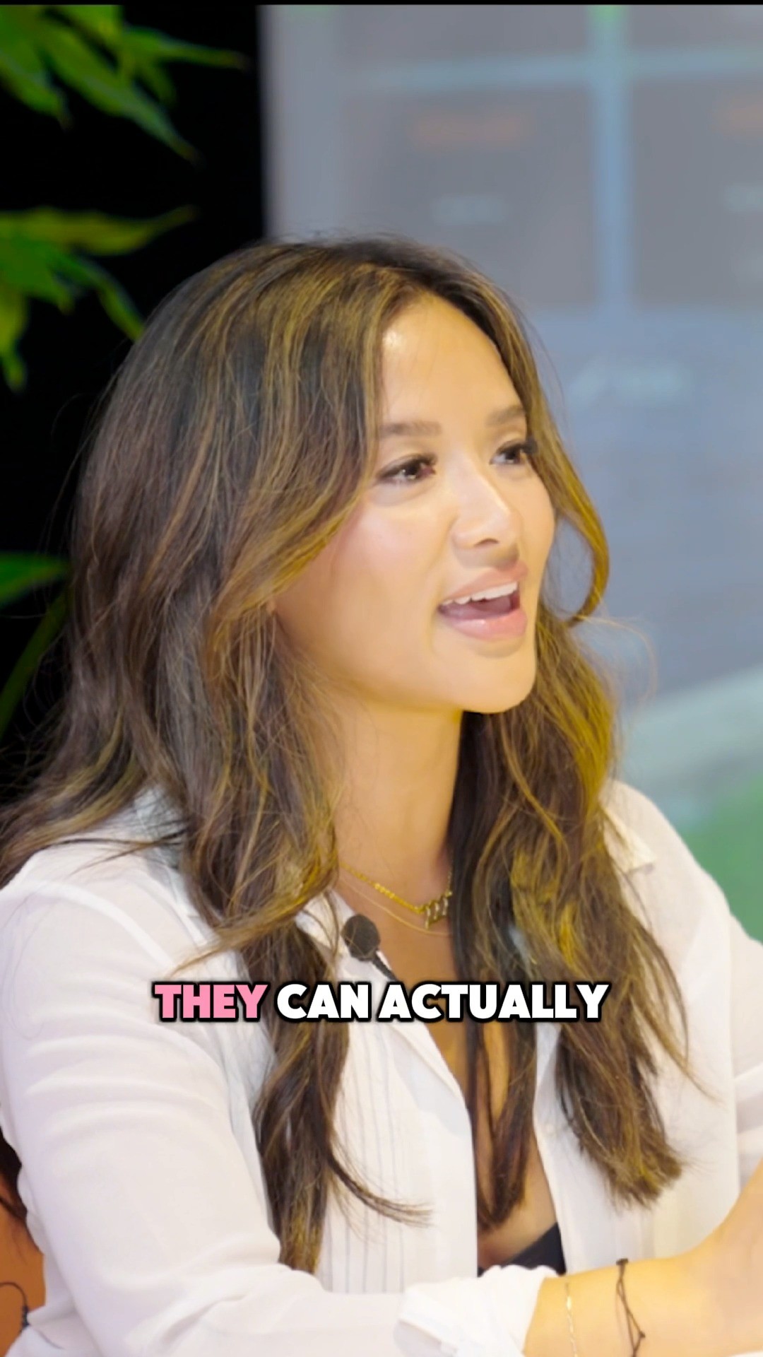 Taking the leap of faith & choosing to pivot in your career is not easy. Here is why special guest, Lacie Le, decided to take the bet on herself.
Special Guest: Lacie Le @eicalel
Host: @EvelinaChiang
🎥: @bbchenphotography
⛳️: @onyxgolf