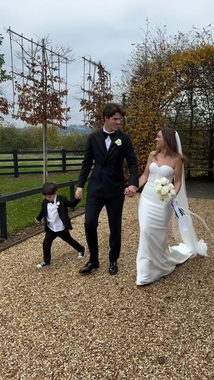 KIMBERLEY & ALEX
01.11.2024
🕊️
When you know, you know 🤍
Such a privilege to be a part of such a truly special day for a truly special couple ⛪️
You two are a match made in heaven and I loved every moment of capturing your love story ♾️
Venue: @primrosehillfarm
Photographer: @blonde.shot
Videographer: @mikellyphoto
Florist: @suzanneevettsflowers
MUA: @chloeparasmomakeup
Hair: @stephaniehayeshair
Dress: @madewithlovebridal
