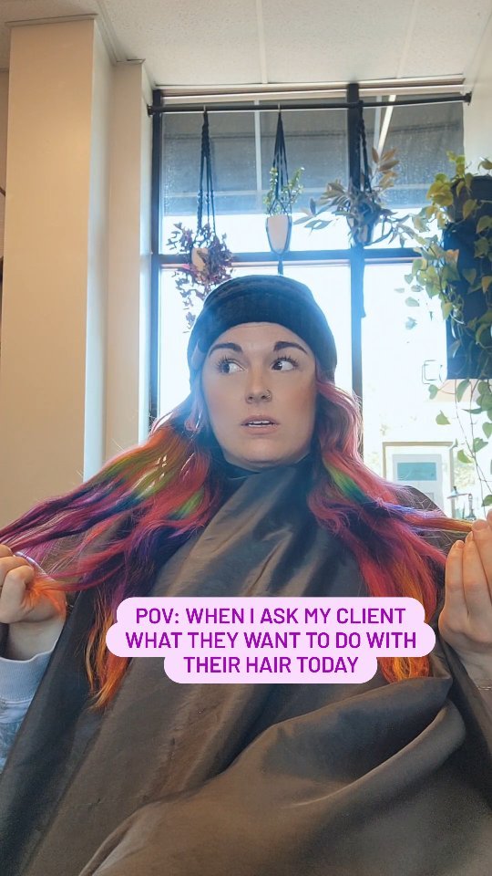 Sometimes, yall seem truly shocked when I ask what you want me to do to your hair sometimes 🤣🤣
You know I'm gonna ask!
.
.
.
.
.
.
.
#clthairstylist #monroehairstylist #indiantrailhairstylist #charlottevivids #monroehairsalon #indiantrailsalon #charlottesmallbusiness #indiantrailhair #indiantrailvivids #matthewssalon #hairstylisthumor