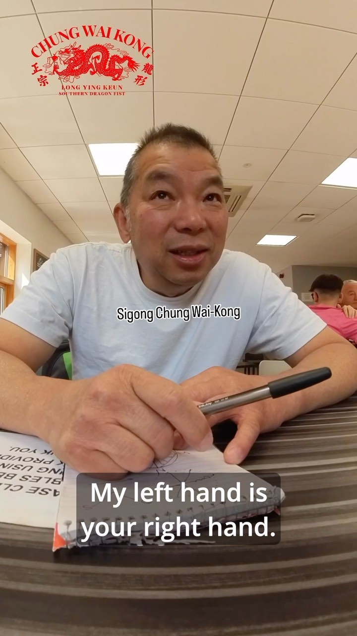 Some very wise words here from Sigong Chung Wai-Kong on the importance of training your weak side to match your strong side.
#gongfu #kungfu #dragonkungfu #longying #chinesemartialarts #hongkong #qigong #martialarts #fighting #selfdefense
